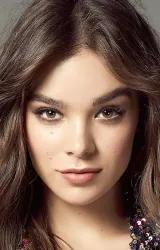 Хейли Стайнфелд