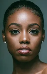 Биргунди Бэйкер