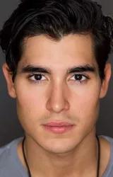 Энрике Сага