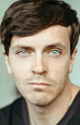 Арсений Попов