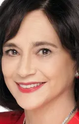 Офелия Медина