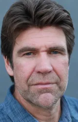 Грег Баркер