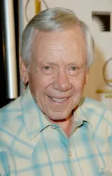 Лесли Х. Мартинсон